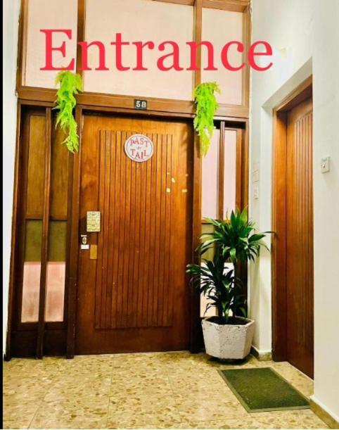 Noer Hostel Ларнака Екстериор снимка